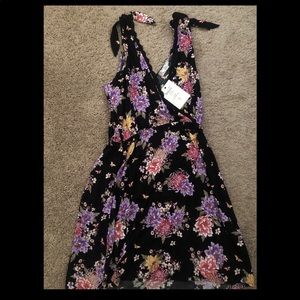 NWT size medium black floral dress